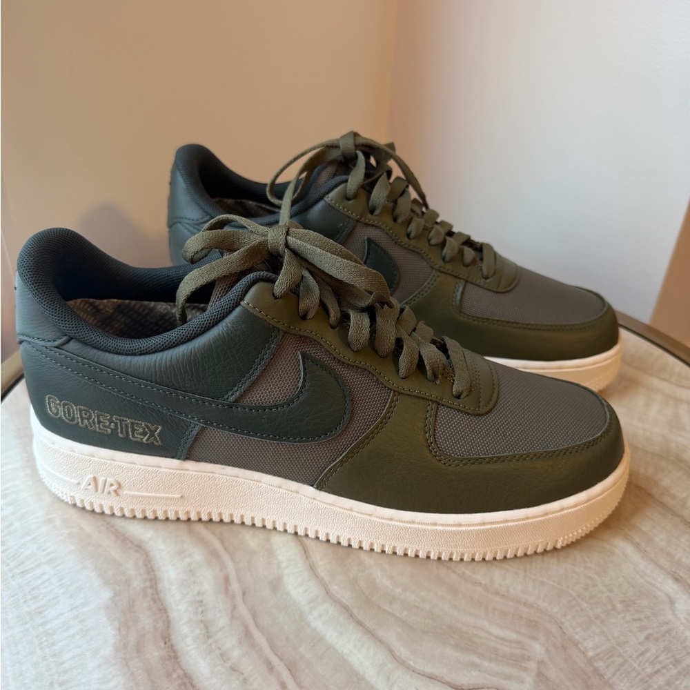 Nike Air Force 1 Gore-Tex "Medium Olive"